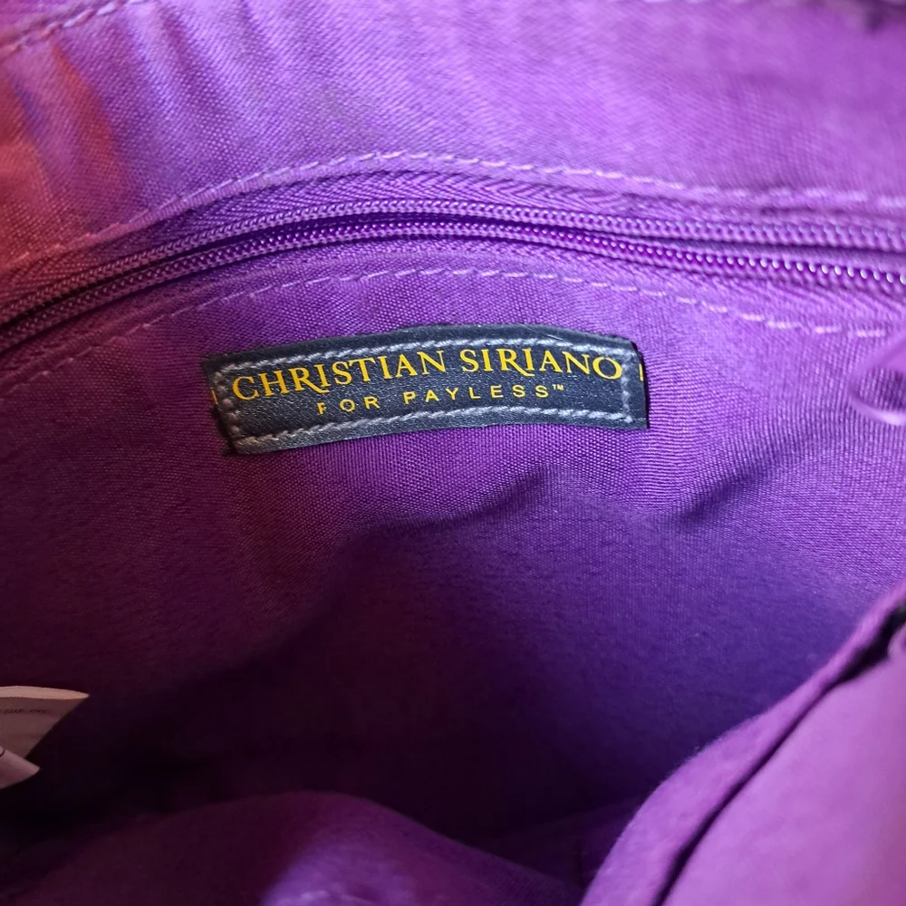 Purses - Picture 10 of 11